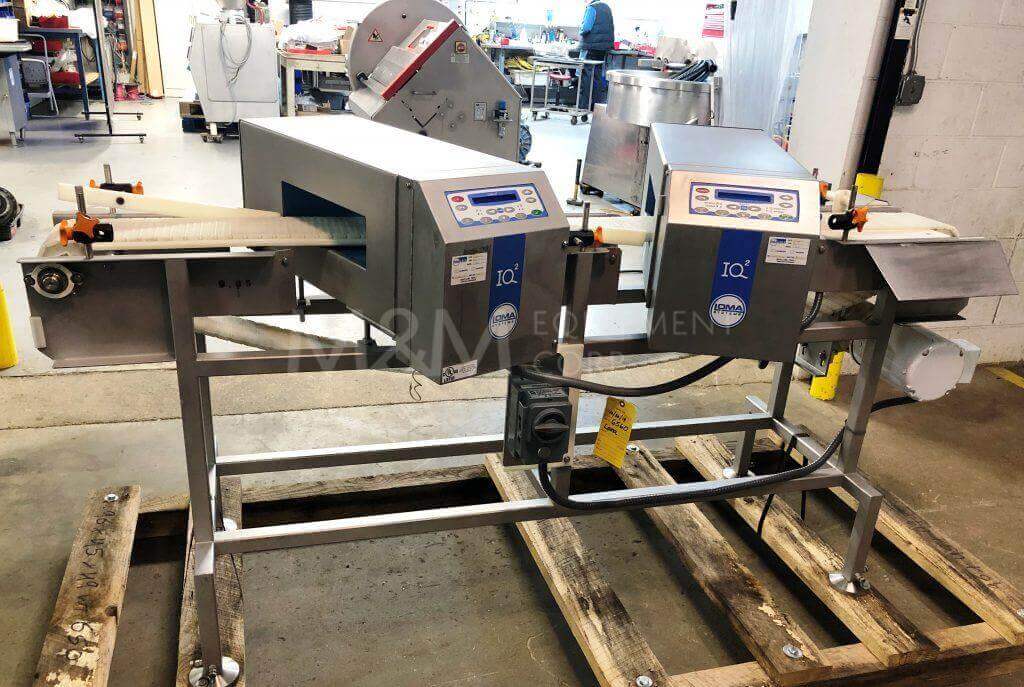 Loma IQ2 Metal Detector