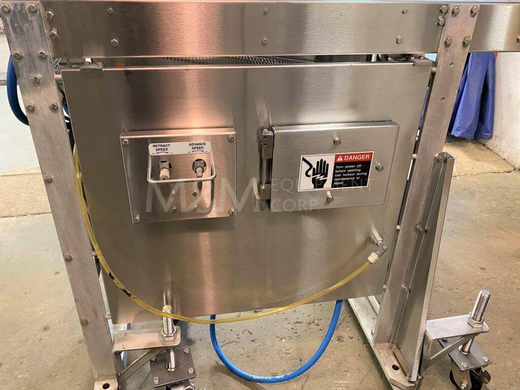 Formax Shuttle Conveyor - view 2