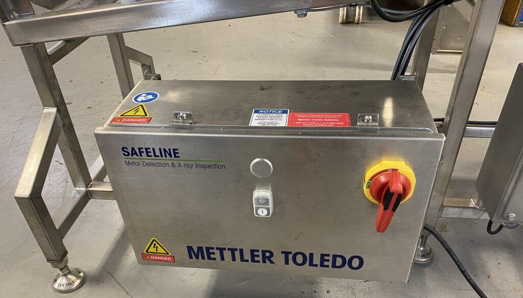 Safeline Metal Detector - view 2