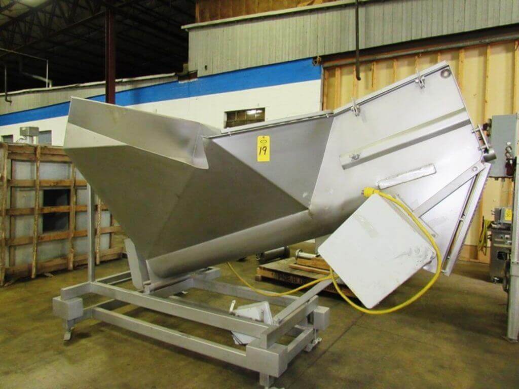 Stainless Steel 16" Dia. X 8' L Screw Loader - view 3