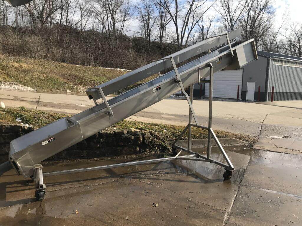 Weiler 12SC Incline Screw Conveyor - view 3