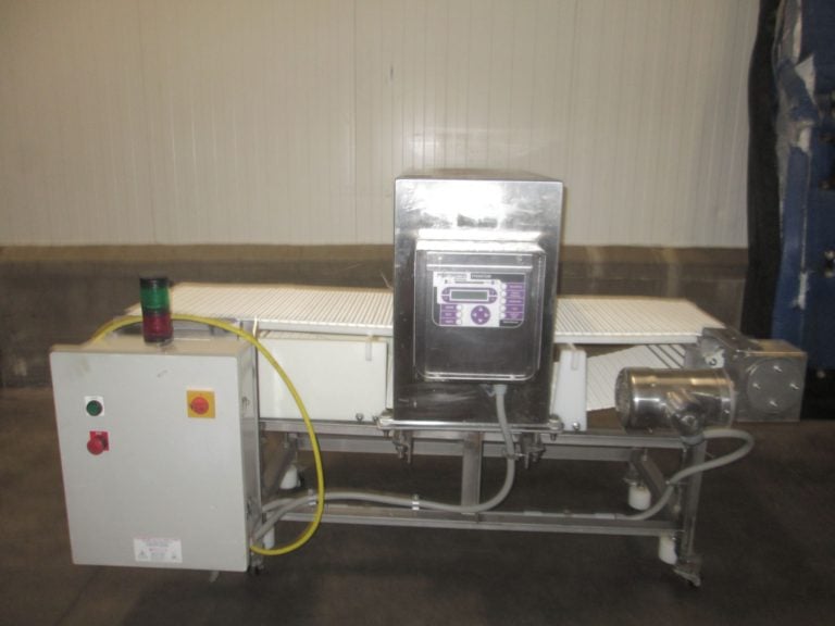 Fortress Phantom Metal Detector
