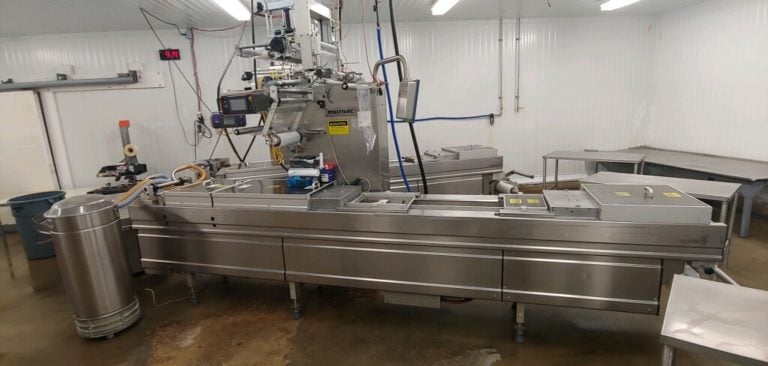 Multivac R230 Rollstock Machine with Labeler