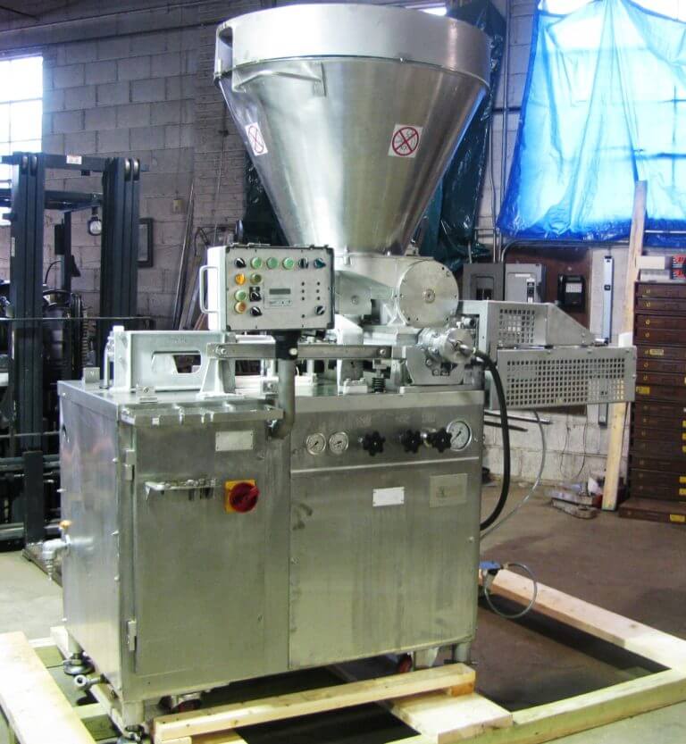 Nutec 745 Pattymaker/Former