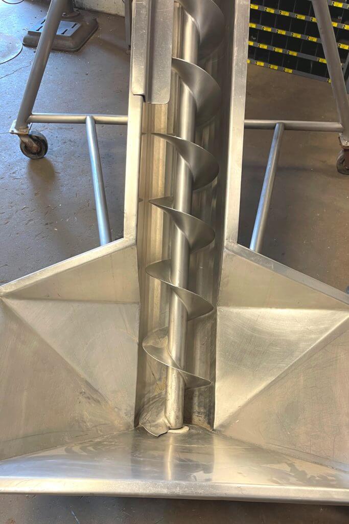 Custom 1012 Incline Screw Conveyor - view 3