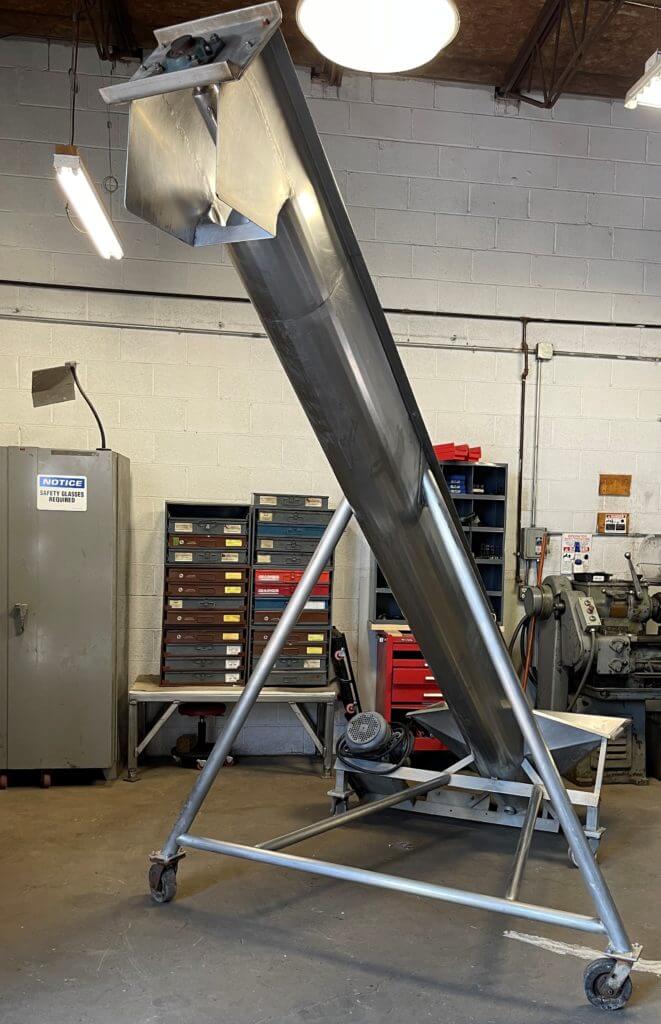 Custom 1012 Incline Screw Conveyor - view 2