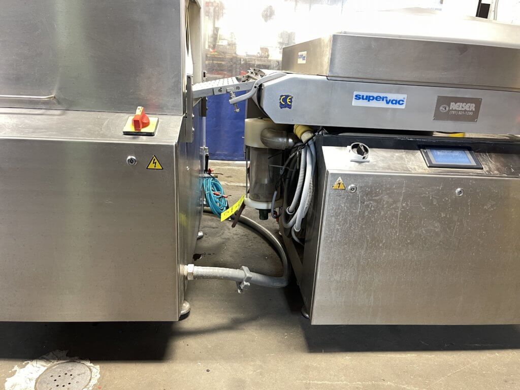 Supervac GK-402B Vacuum Packaging Chamber - view 9