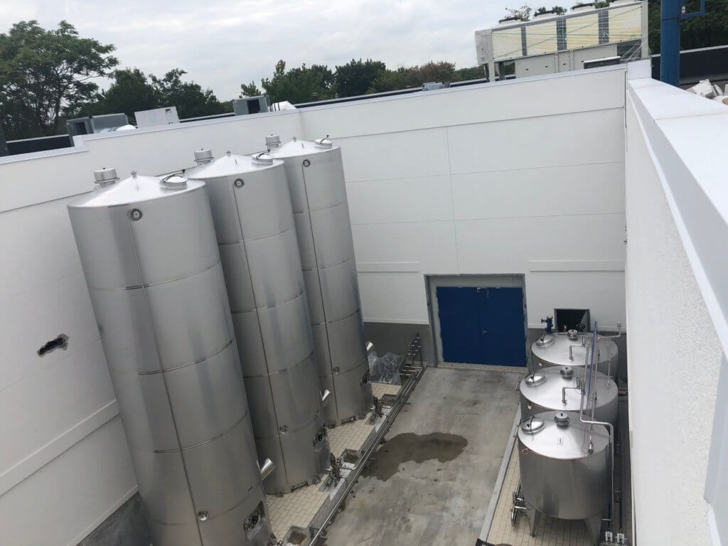 Insol Stainless Steel Storage Tanks - view 2