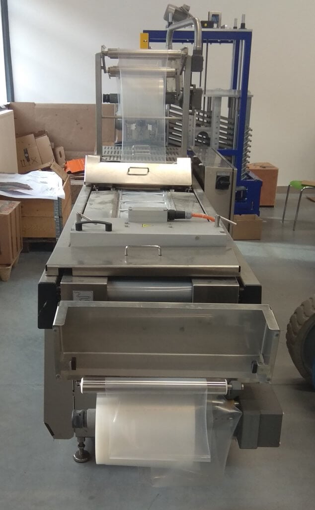 Ulma TFS200-NFS Thermoforming Packaging Machine - view 2