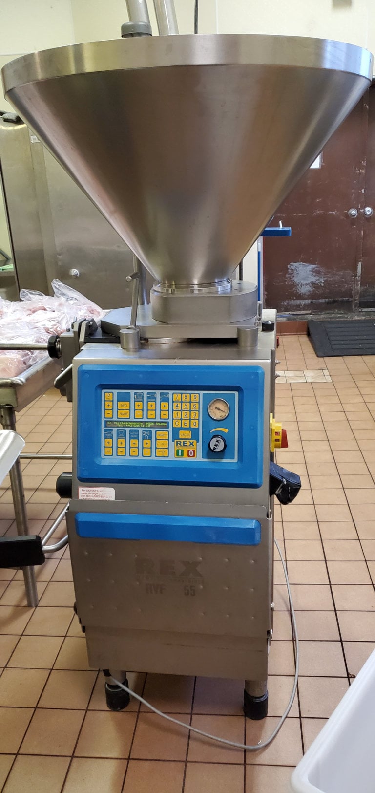 Rex RVF 55 Vacuum Stuffer