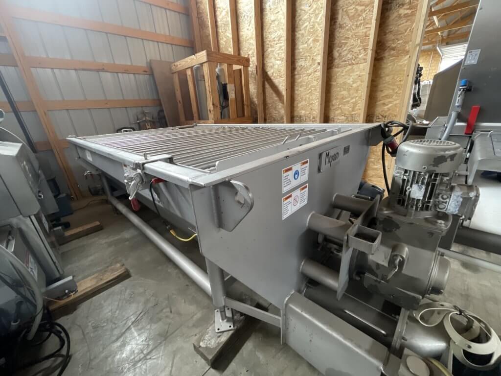 Mepaco 105 Hopper & Feed Tray - view 2