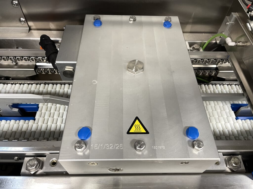 Repack RE 15 Rollstock Packaging Machine - view 17