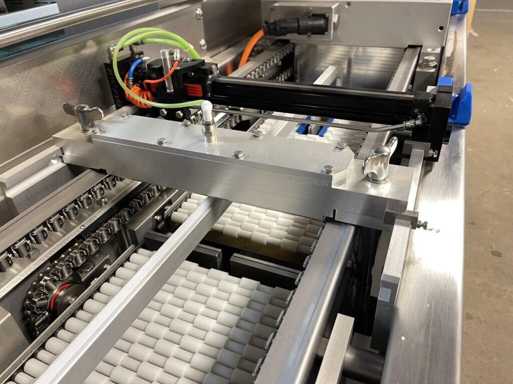 Repack RE 15 Rollstock Packaging Machine - view 19