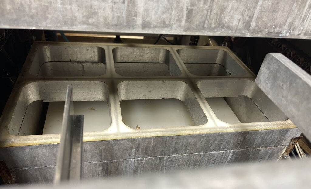 Rollstock Inc. RA-200 Rollstock Packaging Machine - view 8