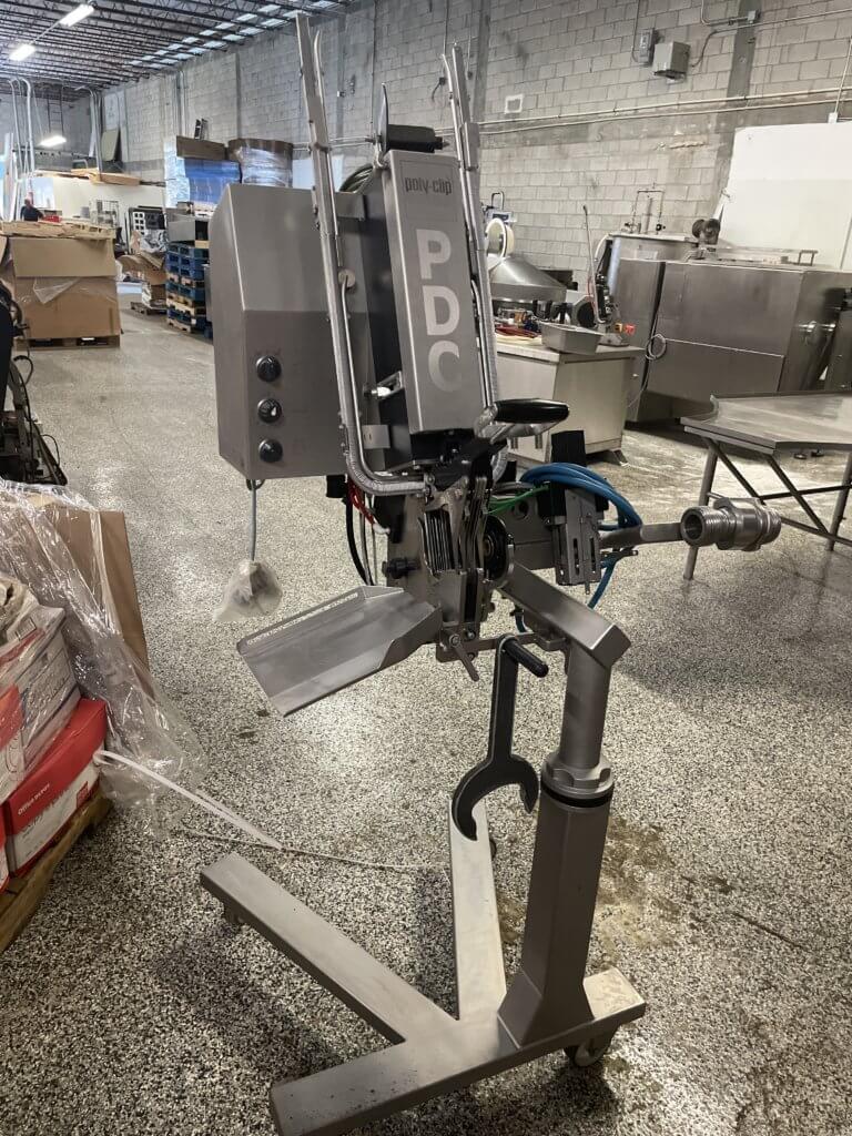 Poly Clip PDC 700 Semi-Automatic Clipper - view 2