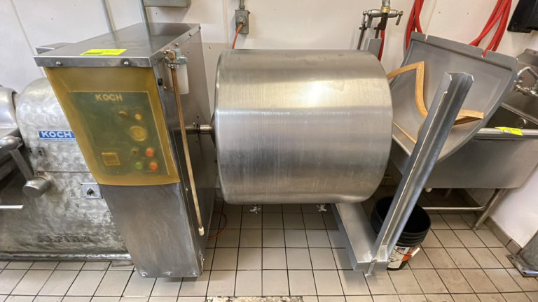 Lance LT-30 Vacuum Tumbler