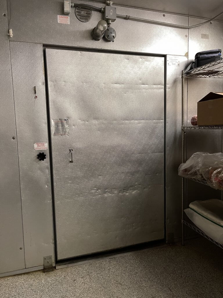 Brown Walk-In Cooler - view 4