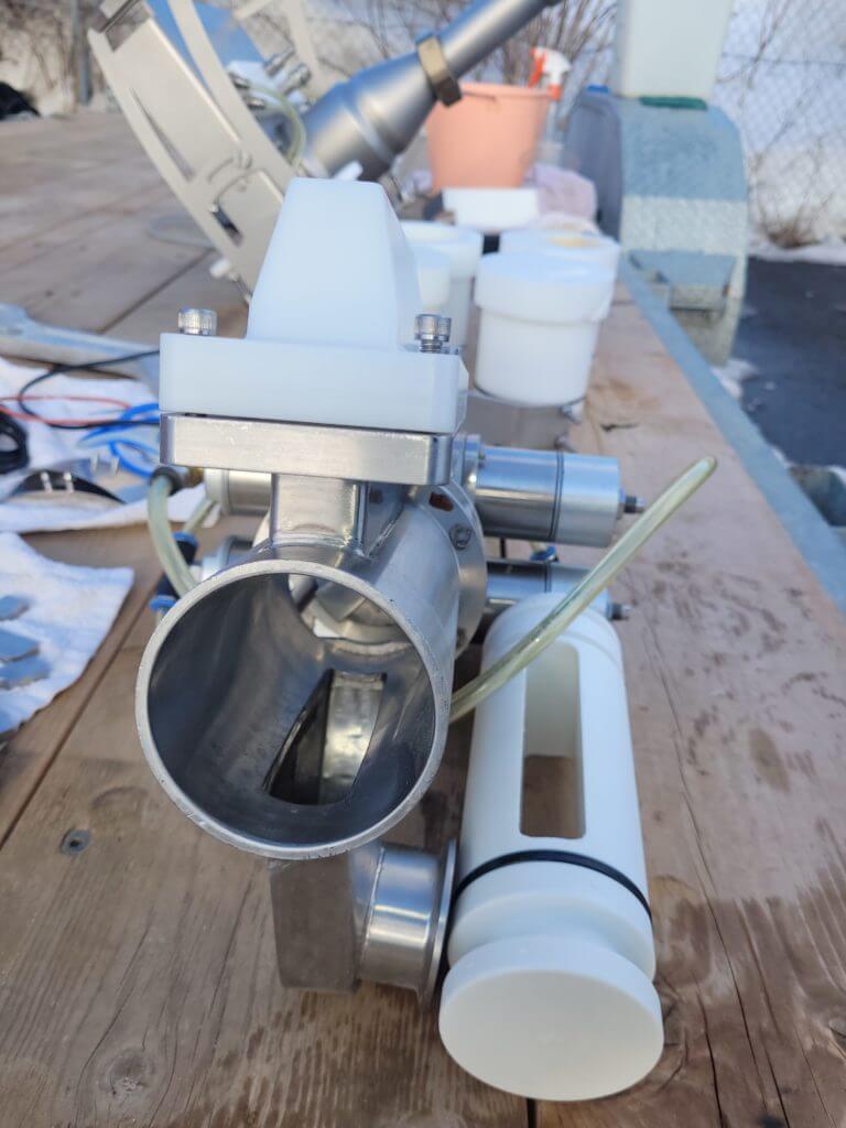 Volumetric Technologies Guillotine - view 3