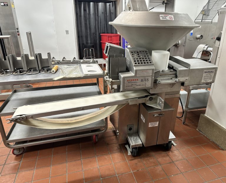Hollymatic 8/65 Patty Machine
