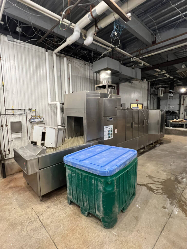 Hobart FT1000ER Energy Recovery Flight-Type Dishwasher - view 4