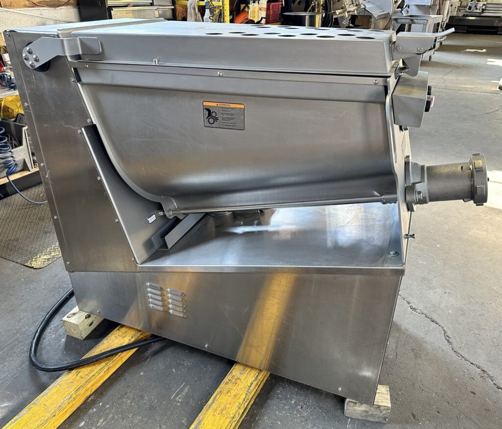 Hobart 2032 Mixer Grinder - view 2