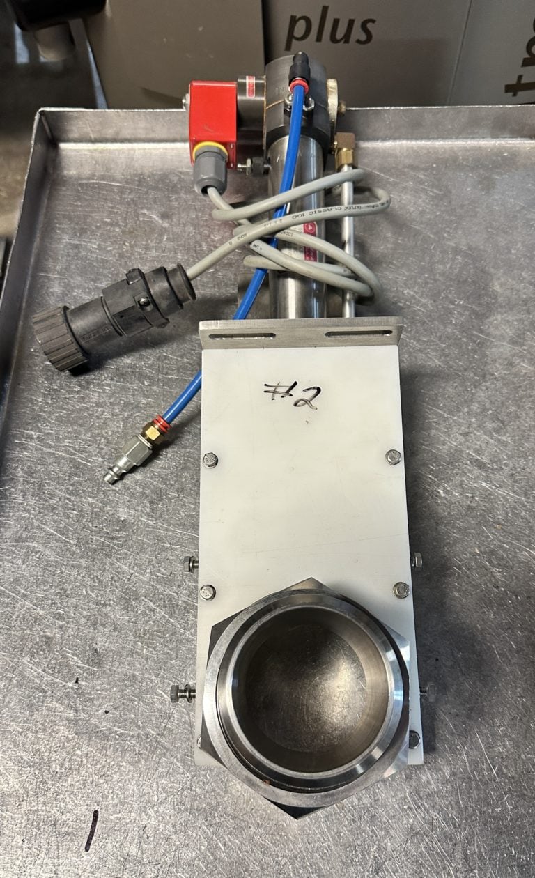 Vemag 811 Guillotine Cutoff Nozzle