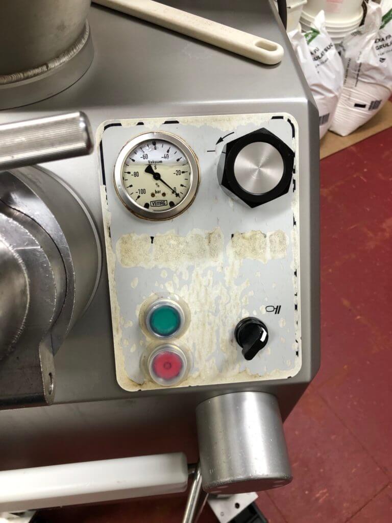 Vemag 500 Vacuum Stuffer with Shuttle Conveyor - view 5
