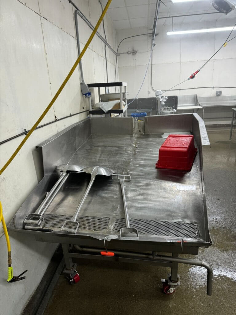 Stainless Steel Inspection Table - view 8