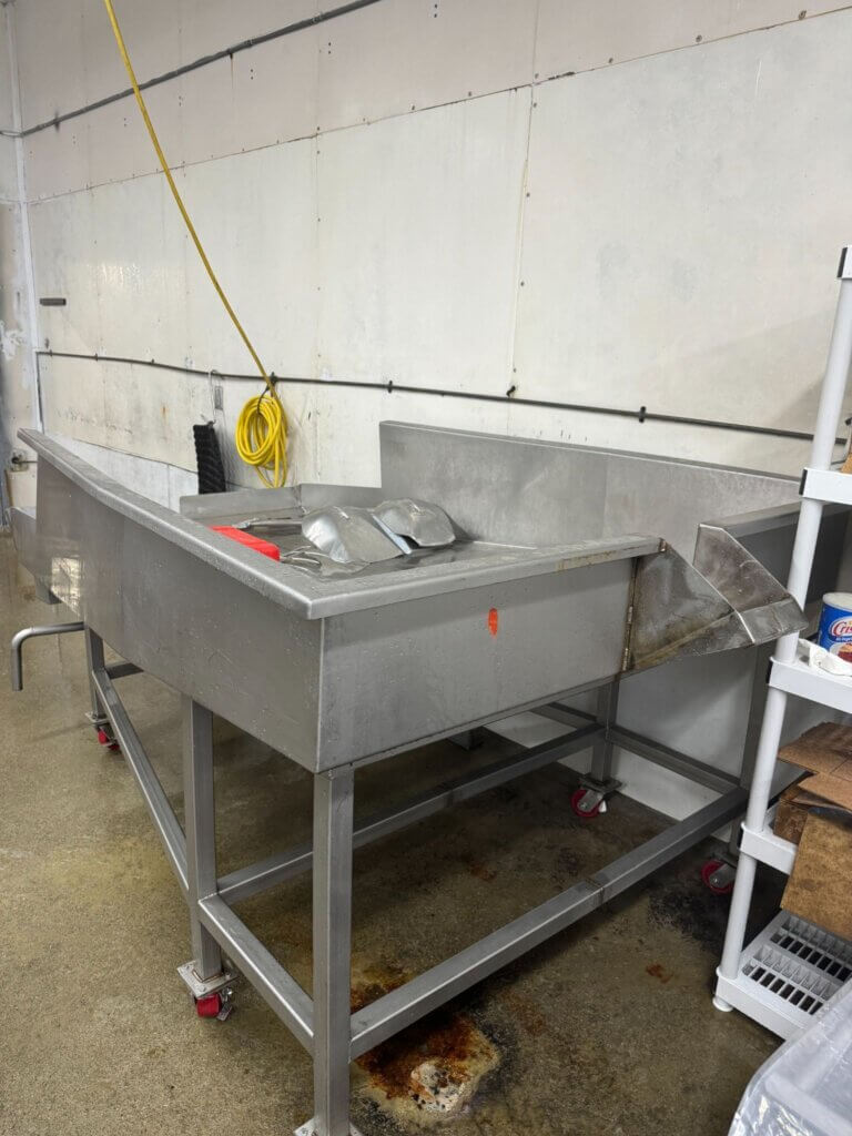 Stainless Steel Inspection Table - view 10