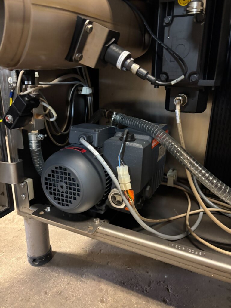 Handtmann VF 608 Plus Continuous Vacuum Stuffer - view 32
