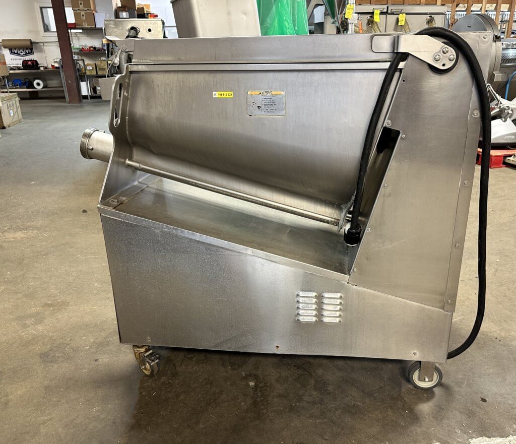 Hobart 2032 Mixer Grinder - view 3
