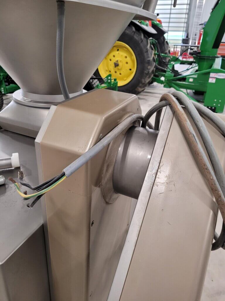 pro-EIxSBftv
