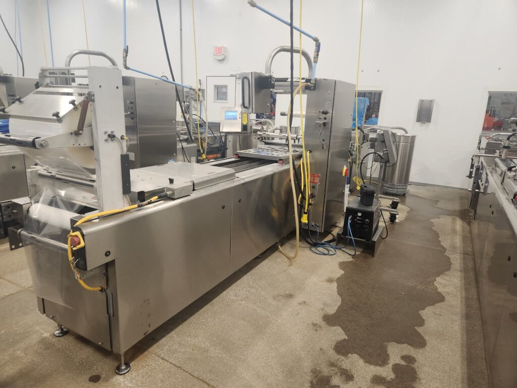 Ultrasource Bison Rollstock Packaging Machine - view 5