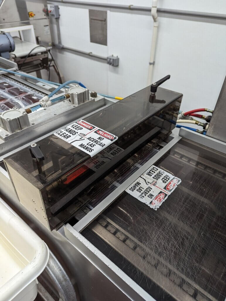 Rollstock Inc RI 200 Vacuum Packaging Roll Stock Machine - view 19