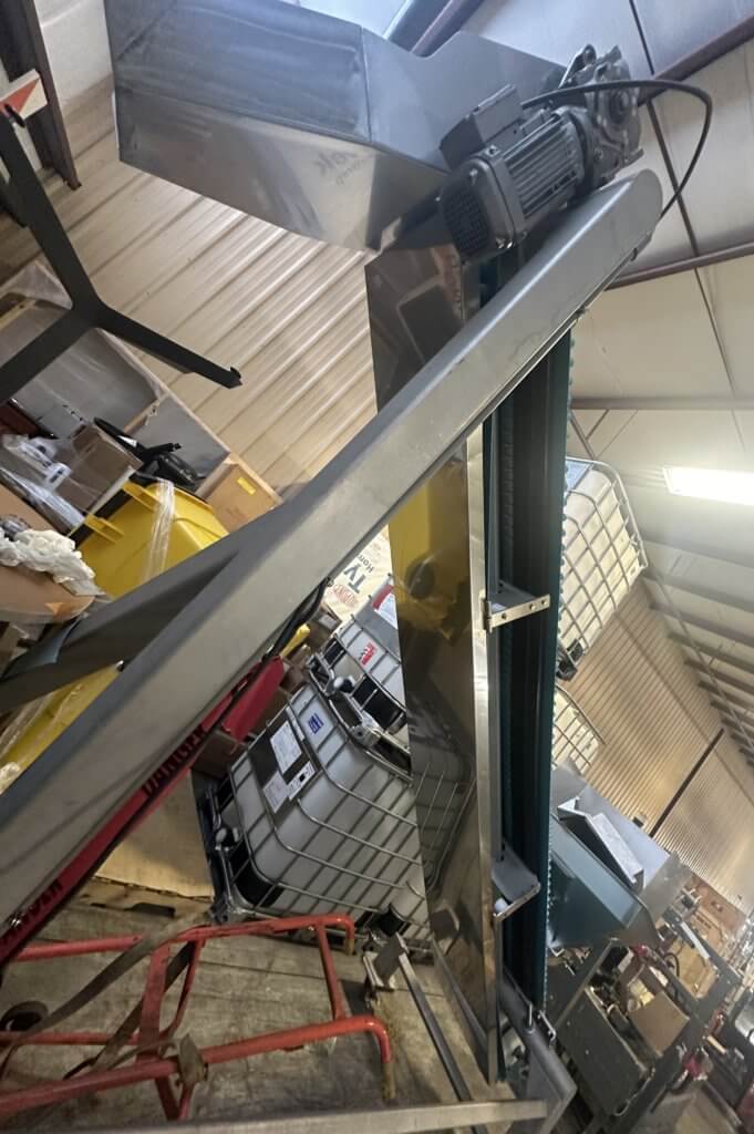 Lyco Bluebelt Incline Conveyor - view 3