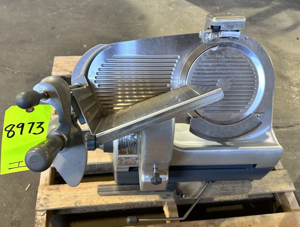 Hobart 2912 Meat Slicer - view 2