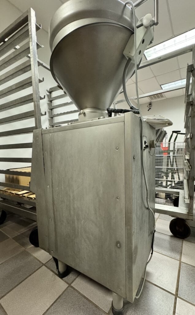 Handtmann VF 50 Vacuum Stuffer - view 3