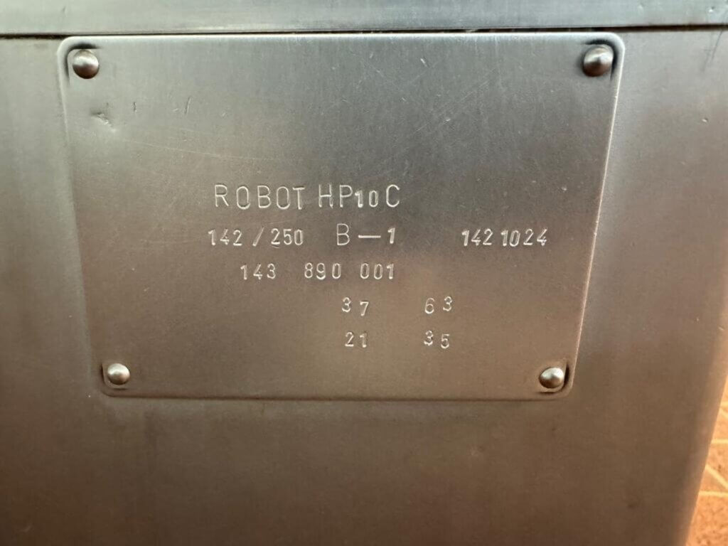 f0cf7ab8-99ab-4d4b-8423-b14c01343e05