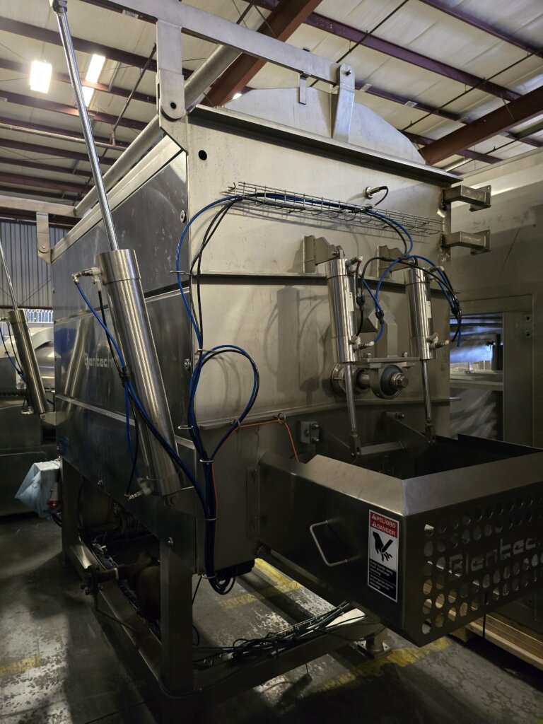 Blentech BT-42096 Blender - view 3