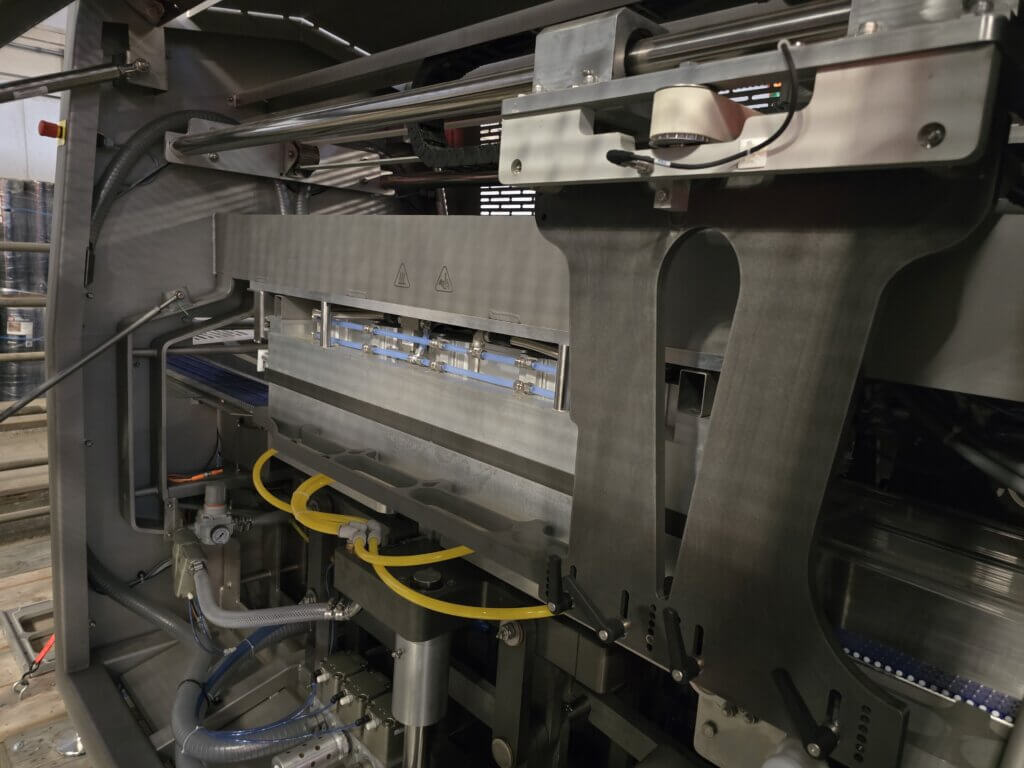 Ross IN 1300 Tray Sealer - view 7