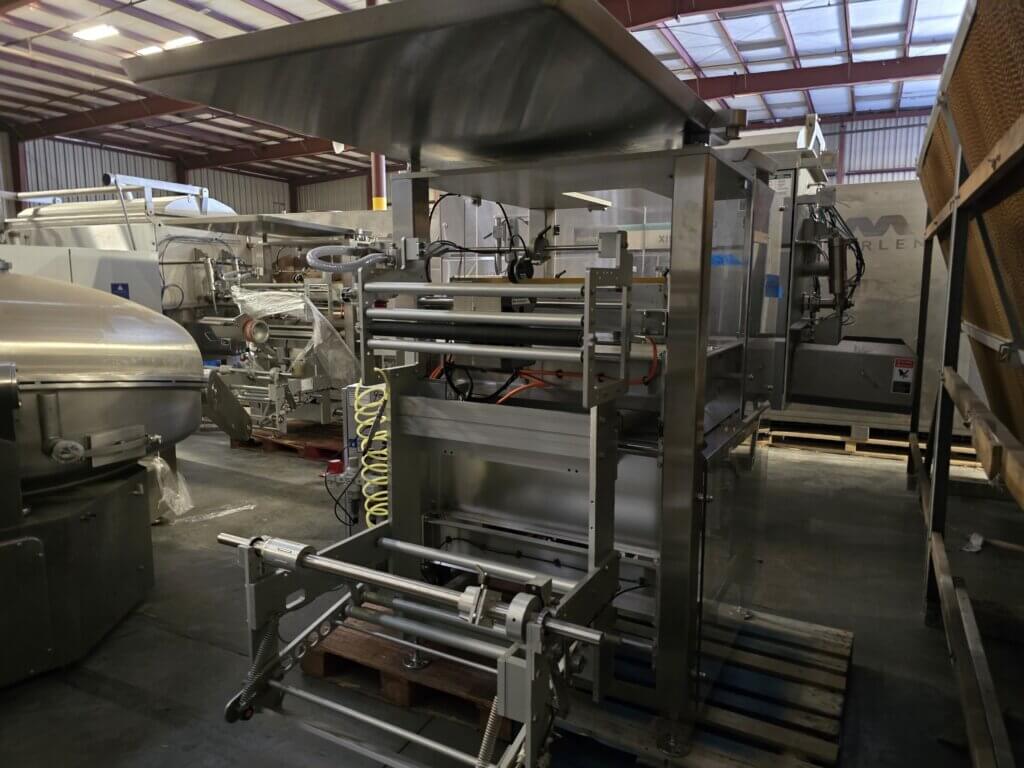 Matrix Morpheus MVC-300 Horizontal Form Fill Seal Machine - view 3