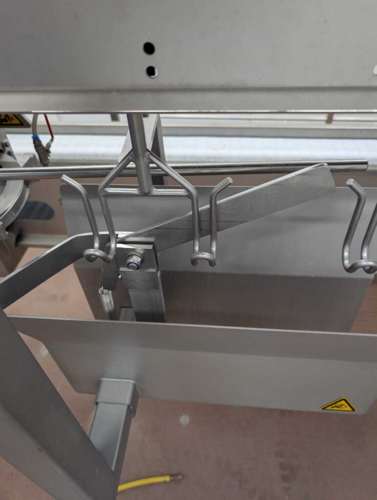 Foodmate Chicken Cut-Up System - view 26
