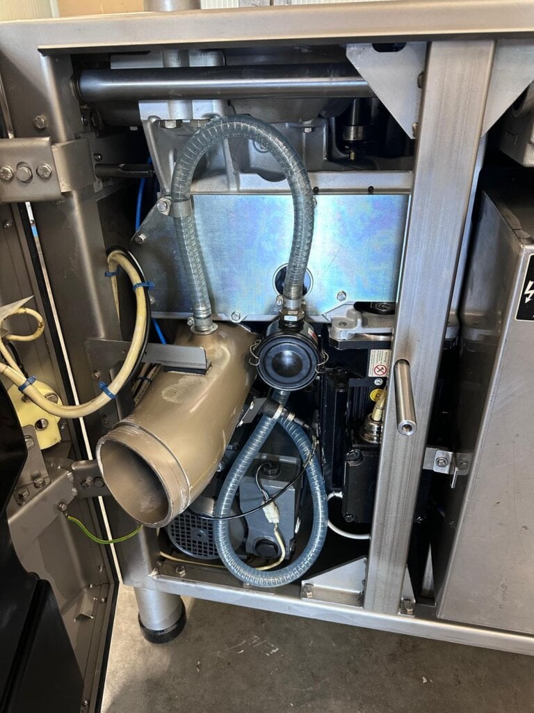 Handtmann VF 628 Vacuum Stuffer - view 3