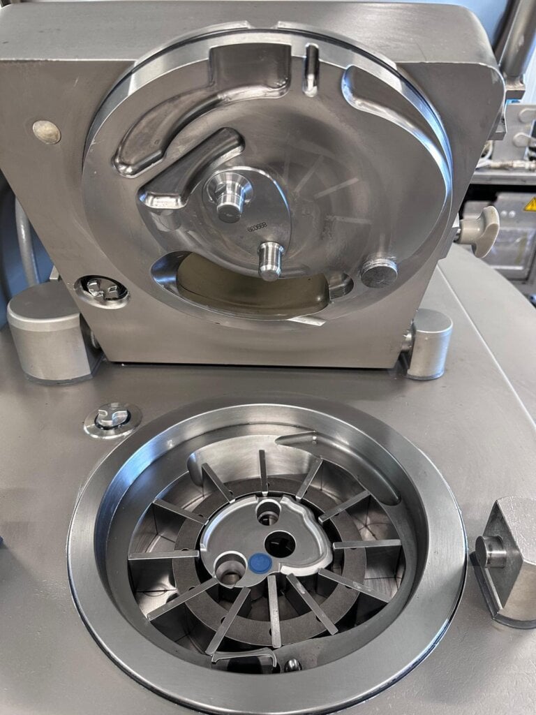 Handtmann VF 628 Vacuum Stuffer - view 2