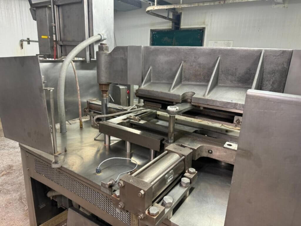 Anco 1411 Bacon Press - view 3