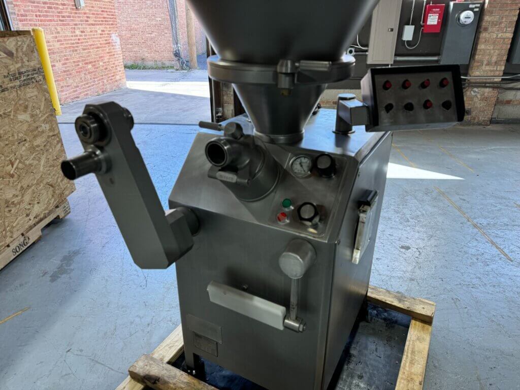 Vemag 500 Vacuum Stuffer - view 3