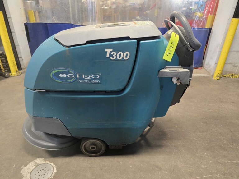 Tennant T 300 Floor Scrubber
