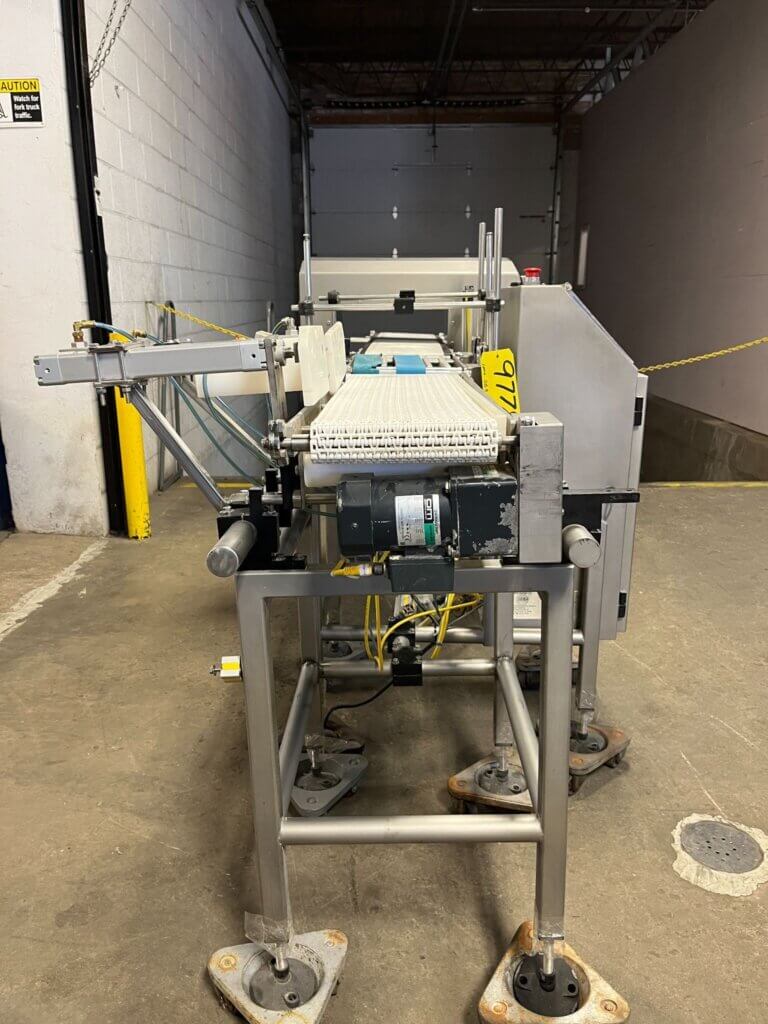 Loma TCW-3000 Check Weigher Metal Detector - view 17