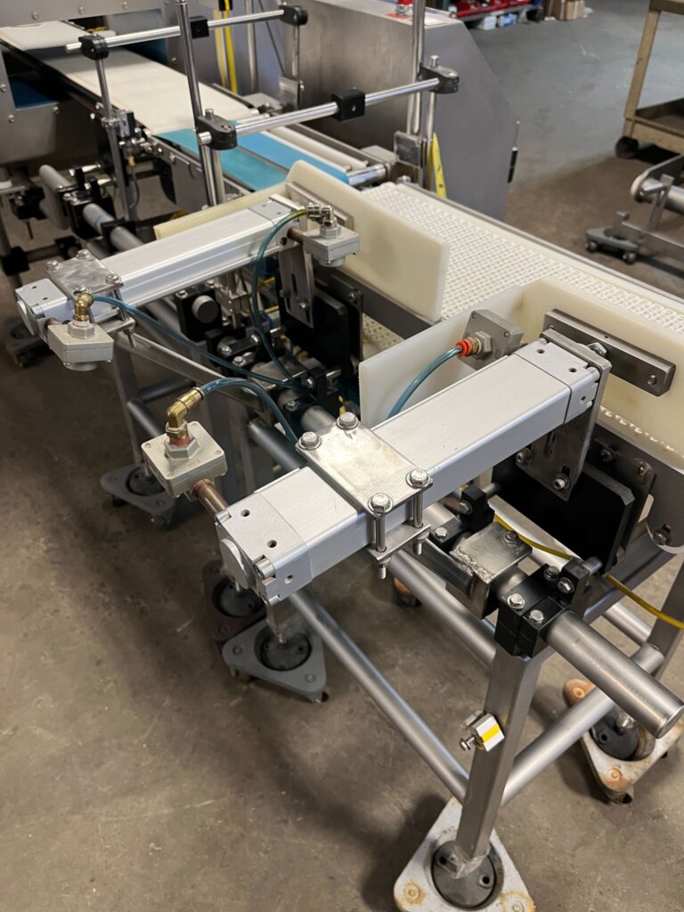 Loma TCW-3000 Check Weigher Metal Detector - view 18