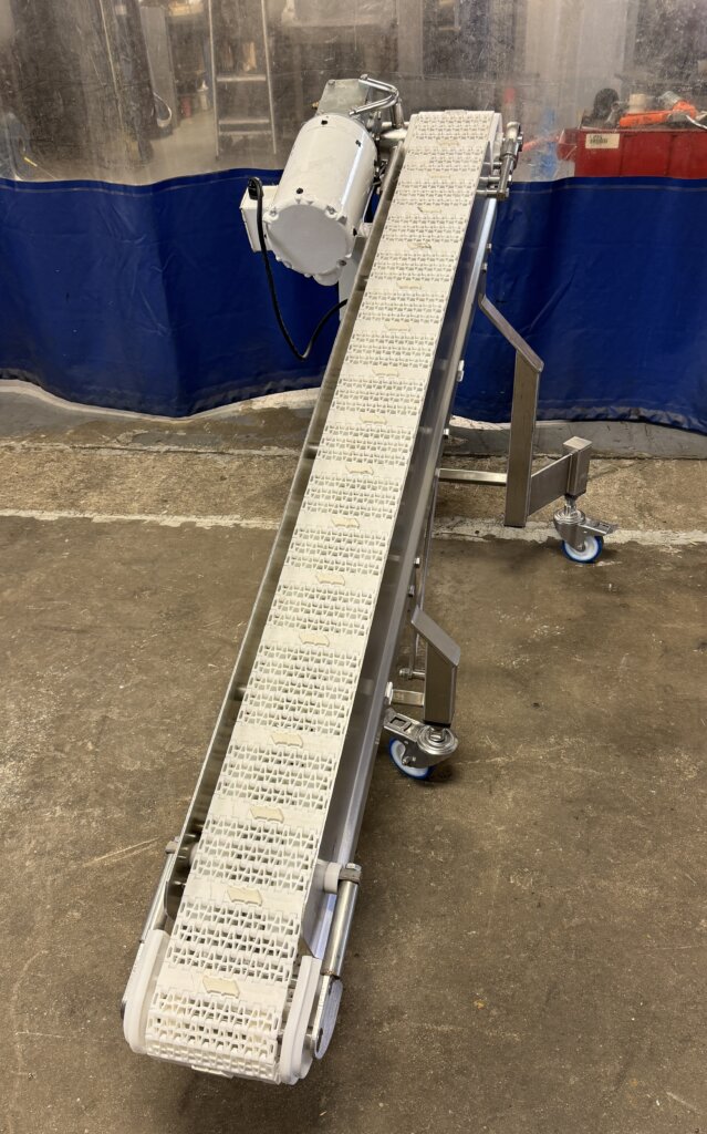 Dorner 6x6 Incline Conveyor - view 4